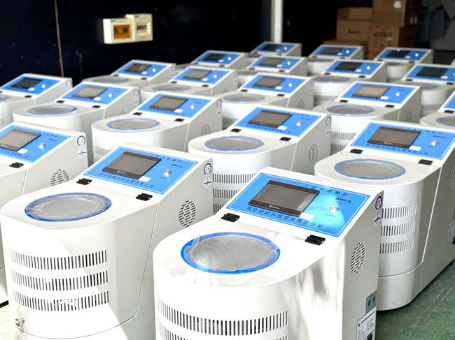 江蘇某增材制造企業(yè)25臺QM-3SP4行星式球磨機